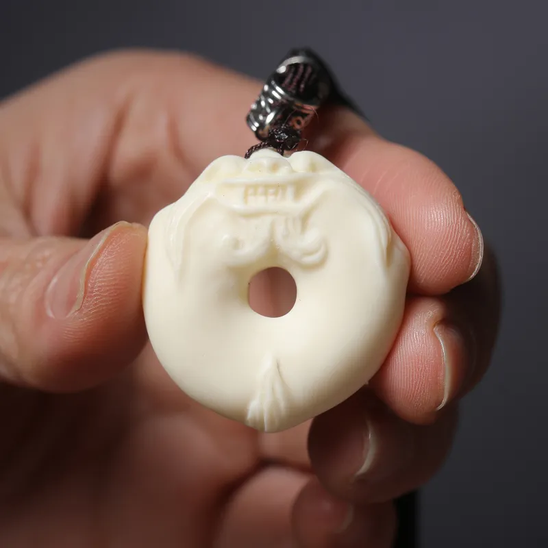 XUWU Ivory Nut Pendant Necklaces Unisex-9