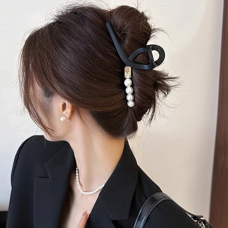 Danqin Acrylic Hair Clips Women's-1
