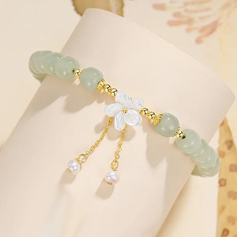 Green Craftsman Hetian Jade Bracelets Women's Green Jade-3