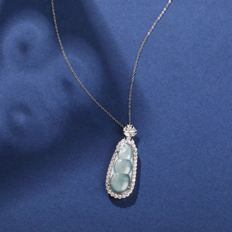 Green Craftsman Ice Glutinous Jadeite Necklaces Women's-3