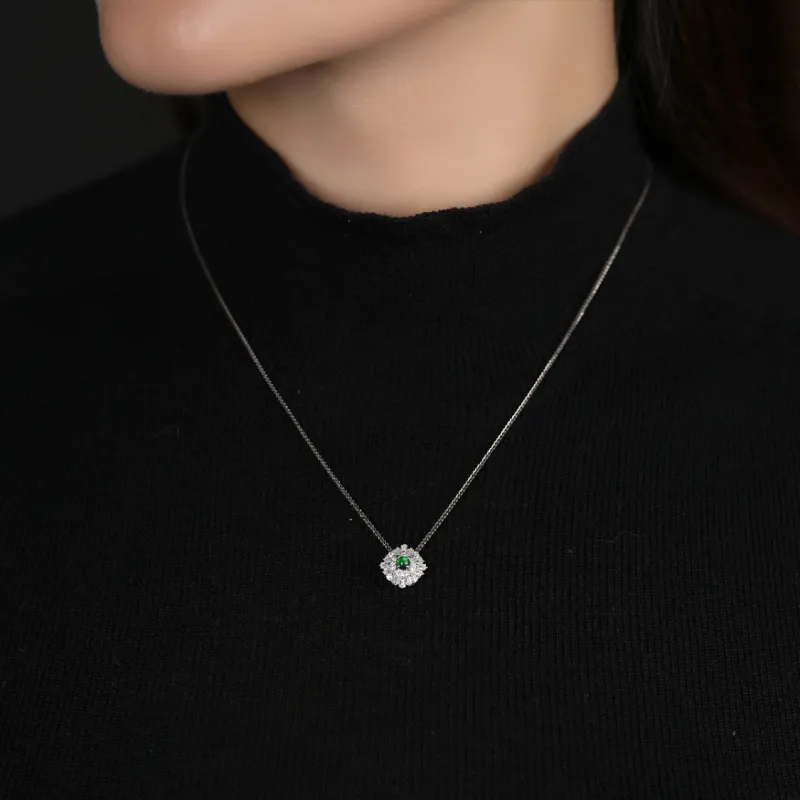 Green Craftsman Ice Type Jadeite Necklaces Women's-1