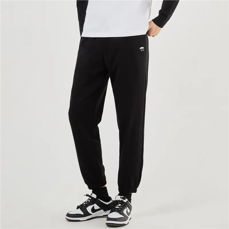 UNIQLO Knitted Sports Pants Men's Logo Black-4
