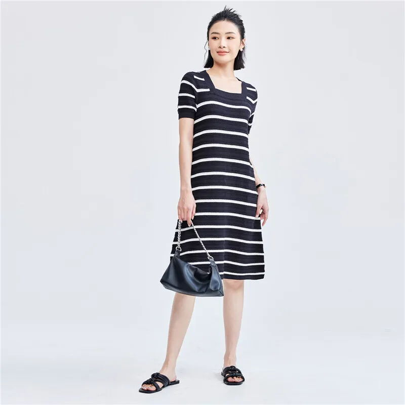 UNIQLO Short-Sleeved Dresses Women's Blue White Stripes-5