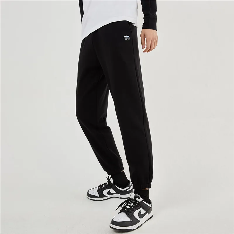 UNIQLO Knitted Sports Pants Men's Logo Black-5