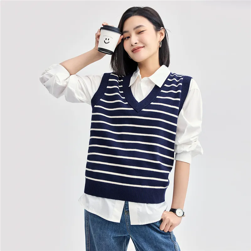 UNIQLO Knitwear Women's Dark Blue/Light Apricot-6