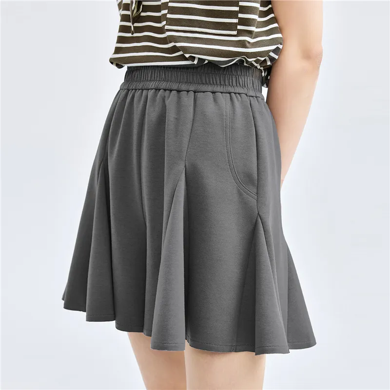 UNIQLO Casual Shorts Women's Dark Wood Gray-4