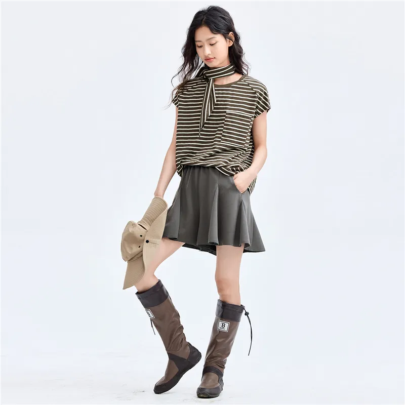 UNIQLO T Shirt Women's Vintage Coffee White Stripes-2