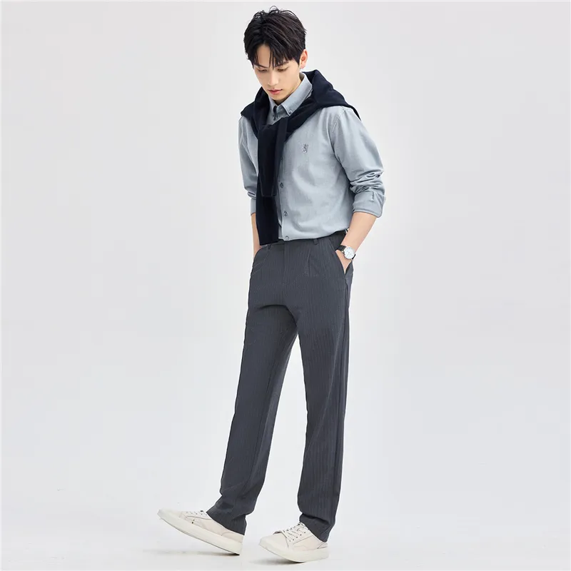 UNIQLO Suit Trousers Men 08 Stripes Gray-4