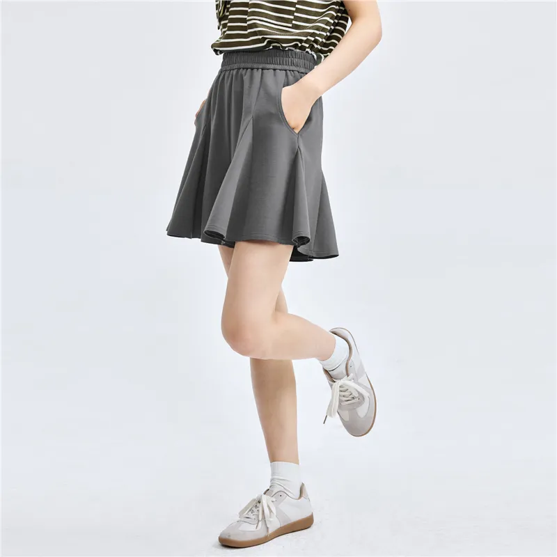 UNIQLO Casual Shorts Women's Dark Wood Gray-5