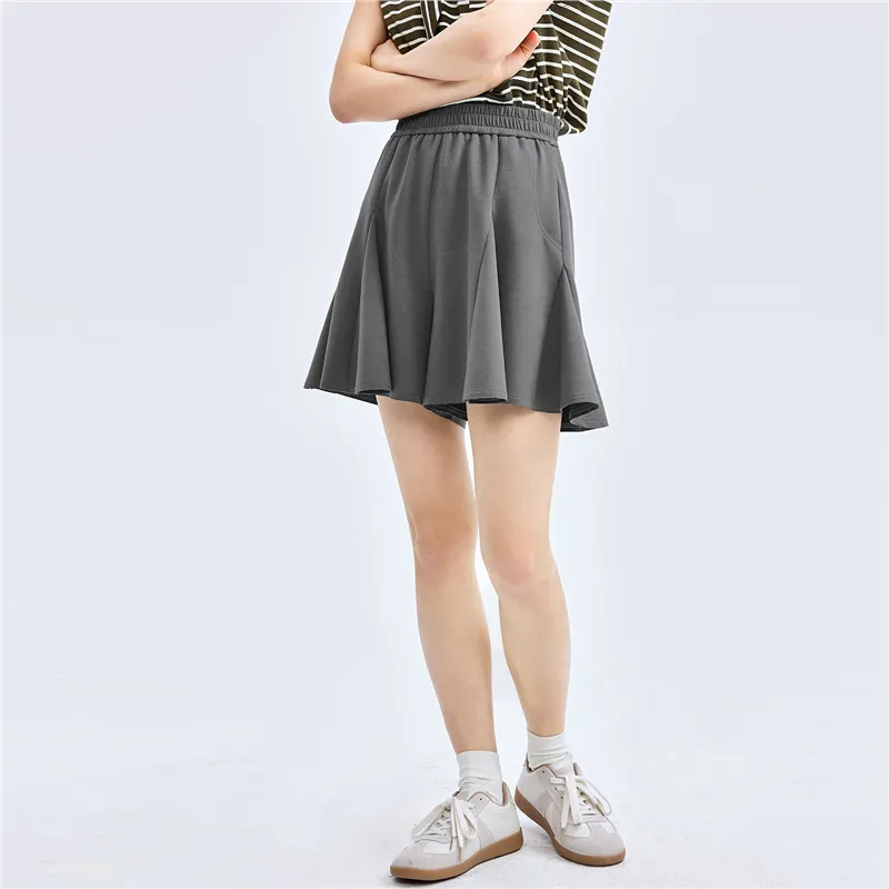 UNIQLO Casual Shorts Women's Dark Wood Gray-3