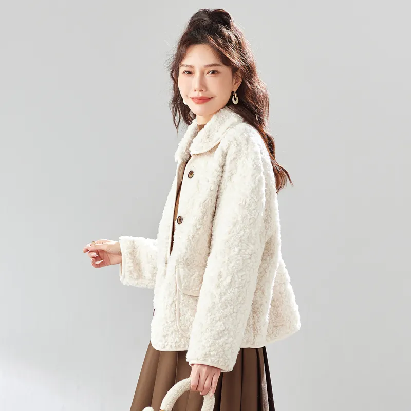 TERRE BLEUE Velvet feel Coat Women's Beige-4
