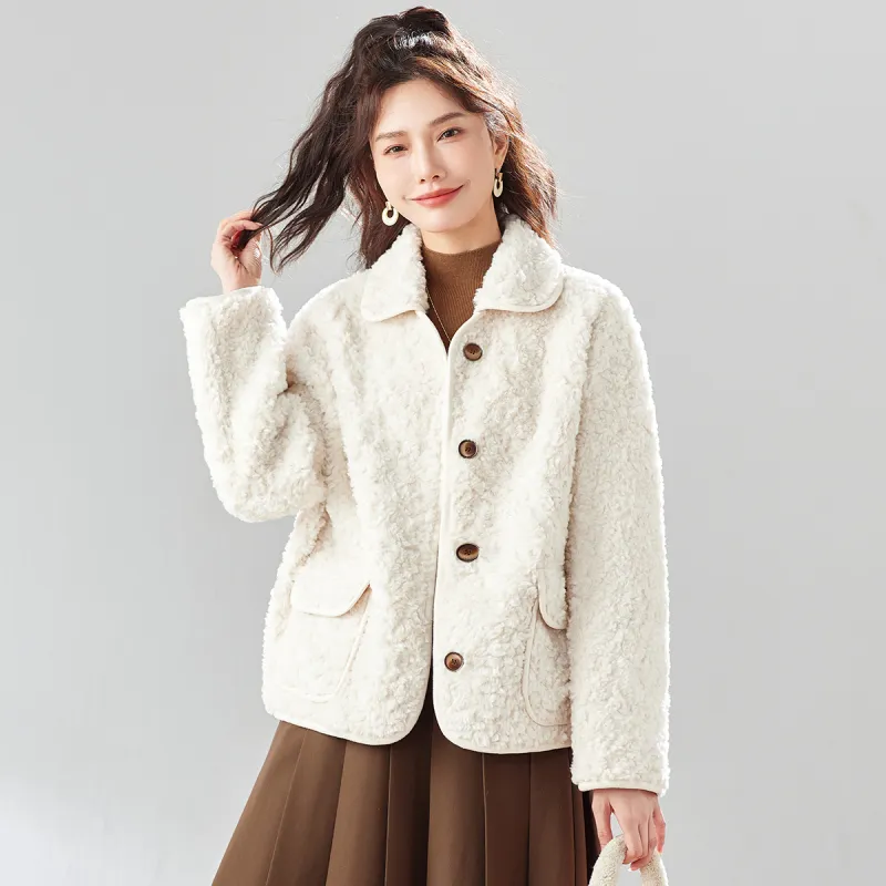 TERRE BLEUE Velvet feel Coat Women's Beige-1