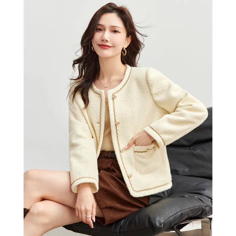 TERRE BLEUE Cropped Coat Women's Apricot-5