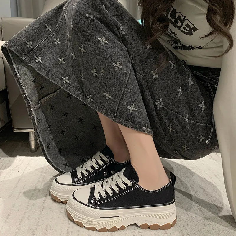 Alxnan Low Top Skateboard Shoes Women's Box-5