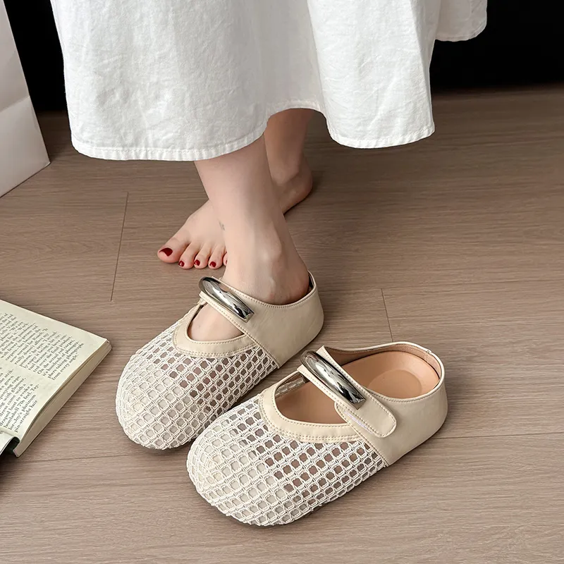 Alxnan Slip Resistant Closed Toe Slippers Women's Box-21