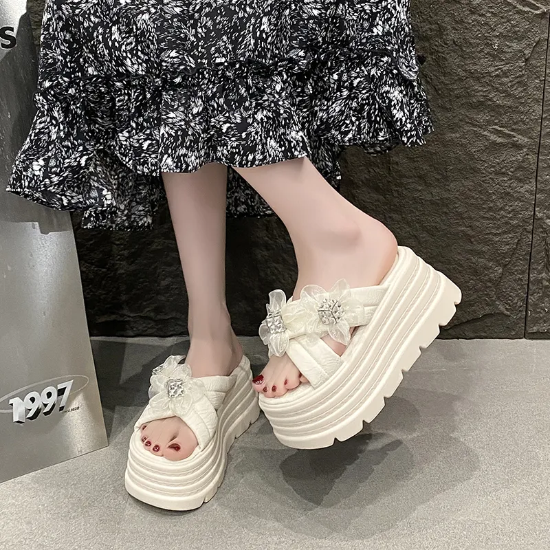 Alxnan Rhinestone Slip Resistant Slide Slippers Women's-3