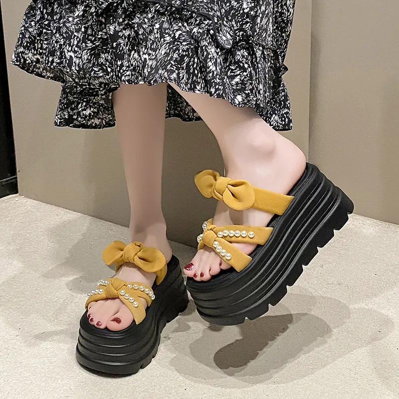 Alxnan Slip Resistant Slide Slippers Women's Box-3