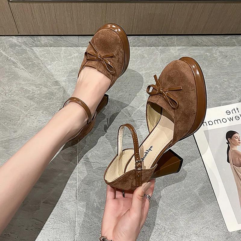 Alxnan Chunky Heel High Heels Women's-18