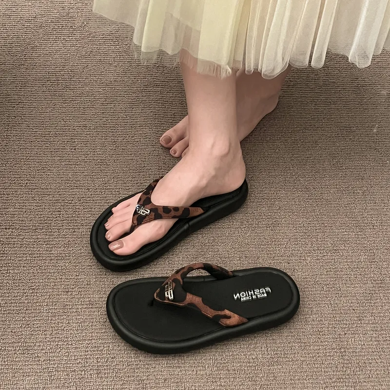 Alxnan Flip Flops Women's-14