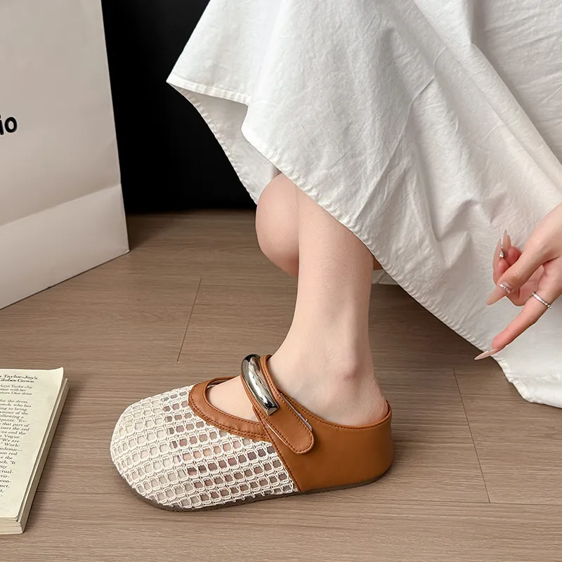 Alxnan Slip Resistant Closed Toe Slippers Women's Box-18