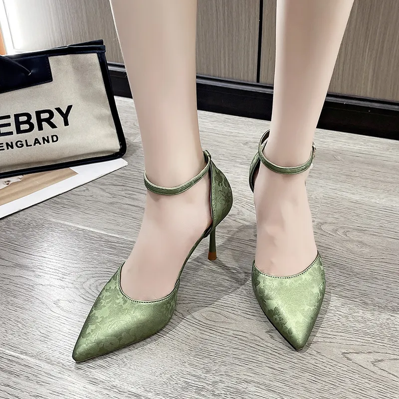 Alxnan Slim Heel High Heels Women's-11