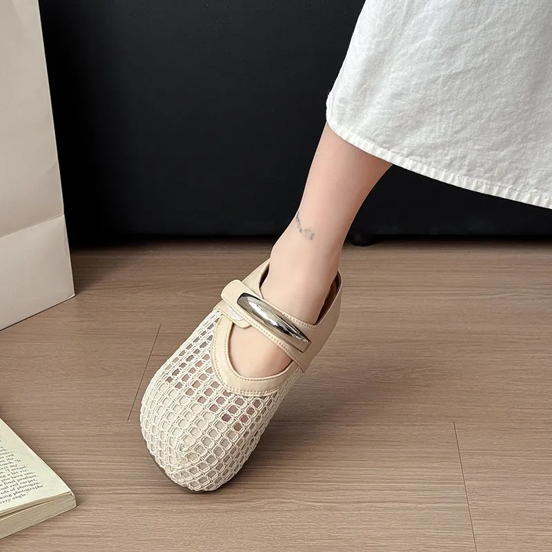Alxnan Slip Resistant Closed Toe Slippers Women's Box-22