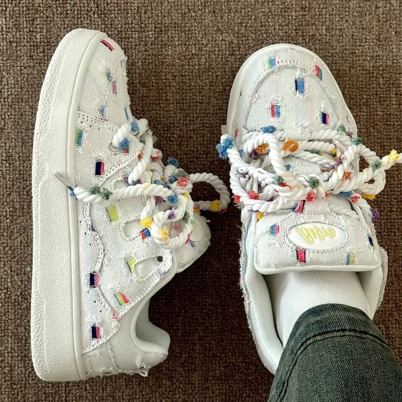 Alxnan Low Top Skateboard Shoes Women's Rainbow-1