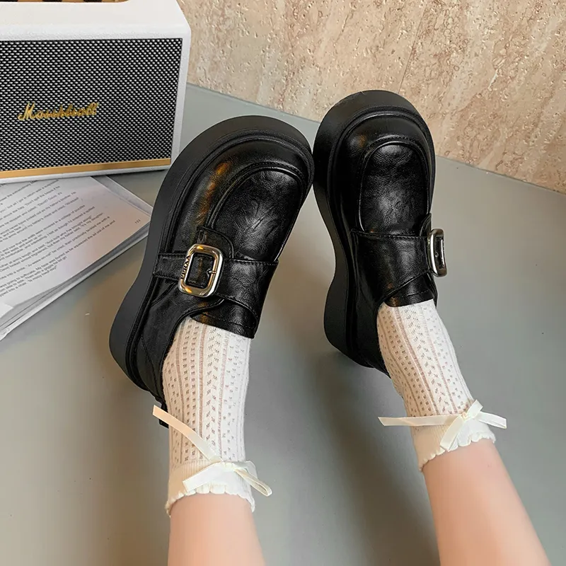 Alxnan Loafers Women's Black/Ecru-25