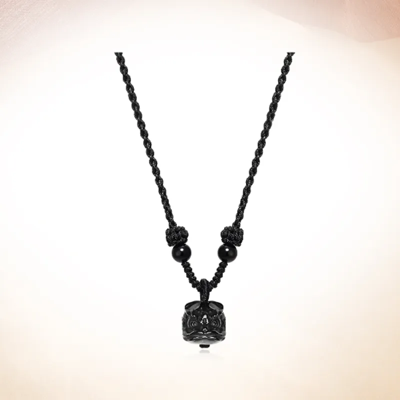WINGSTOP Obsidian Necklaces Unisex-1