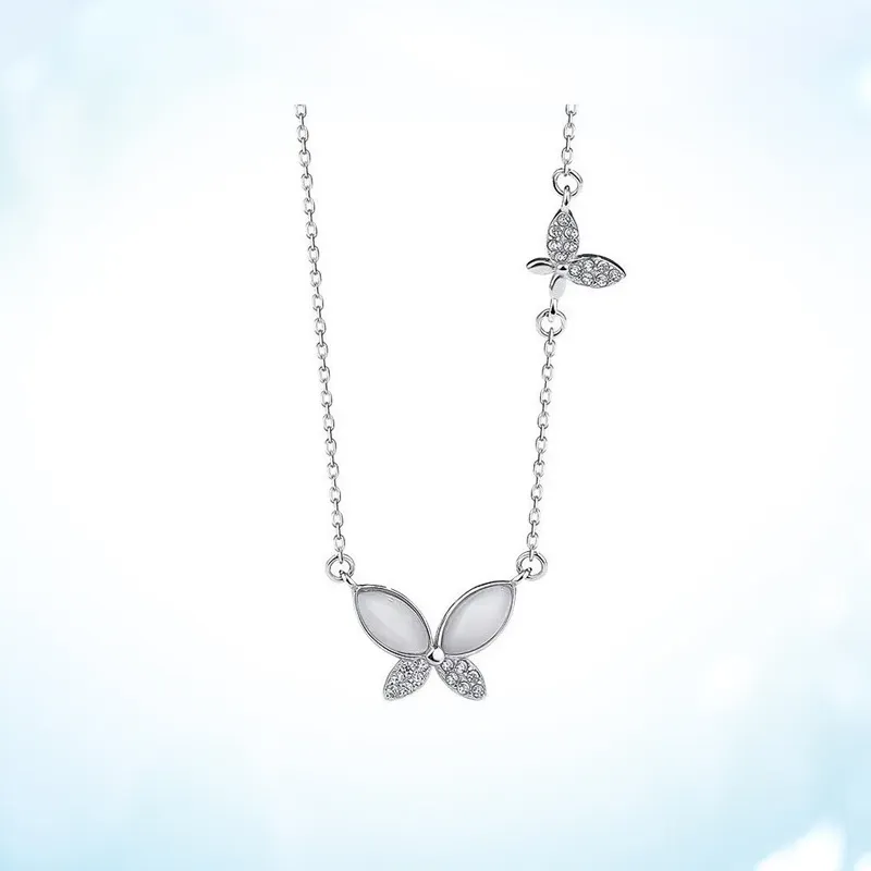 WINGSTOP Glass Cat Eye Necklaces Women's-1