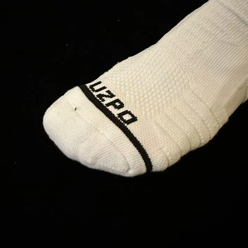 UZPO Basketball Socks Unisex 3 Pack-4