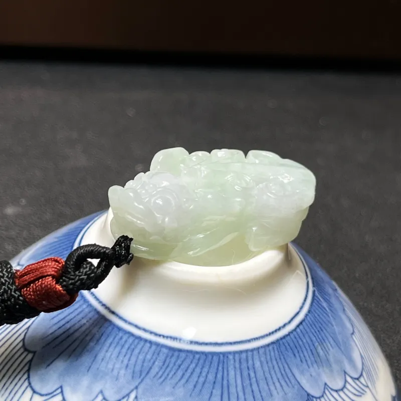 Harf Bean Type Jadeite Necklaces Unisex-4