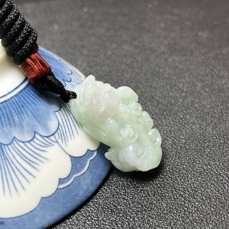 Harf Bean Type Jadeite Necklaces Unisex-2