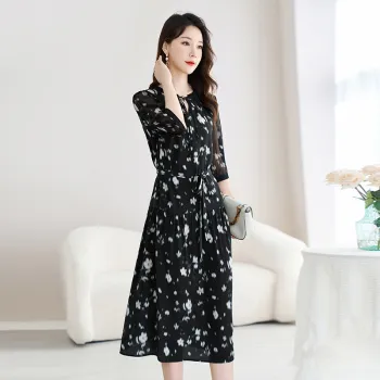 Ink Beauty Short Sleeved Dress Women's