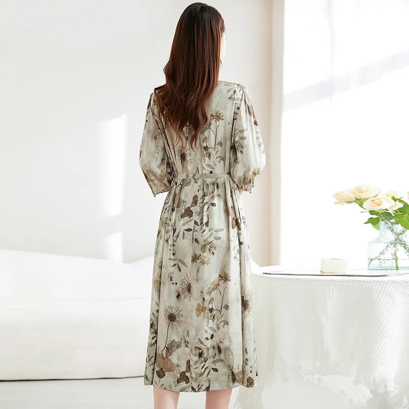 Ink Beauty Short Sleeved Dress Women's Miroku Flower Collection Language-4