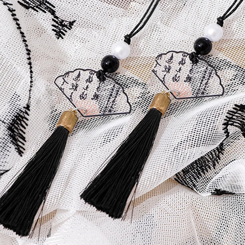 UX Pendants Unisex-4