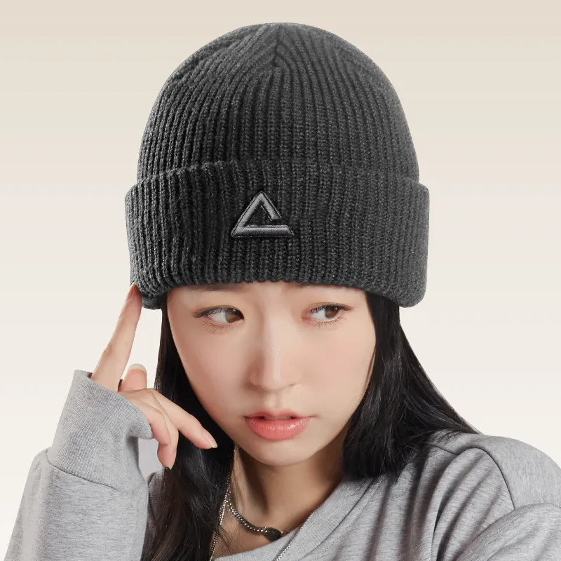 PEAK Acrylic/polyester Beanies Thickened And Fleece Lined For Warmth And Cold Resistance Unisex Gray-2