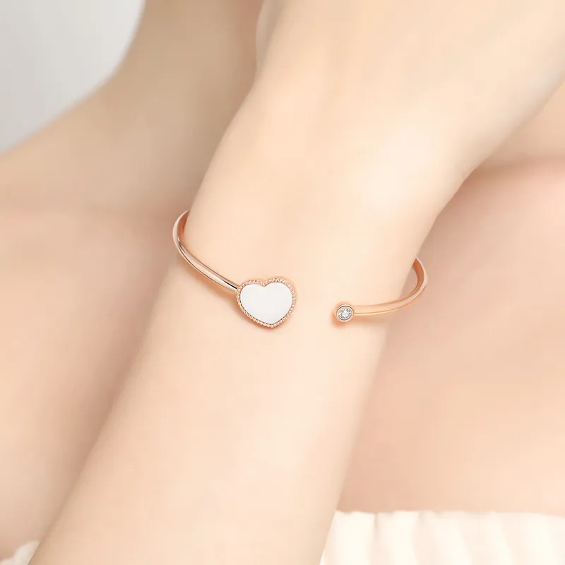 P&N S999 Fine Silver Hand Accessory Women's-1