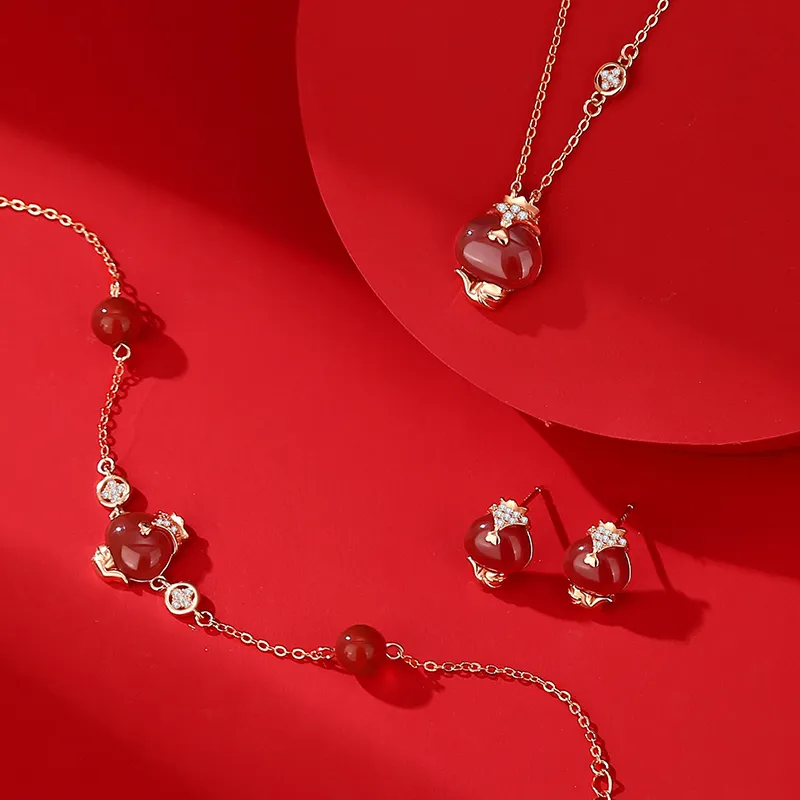 P&N Jade Necklaces Women's-3