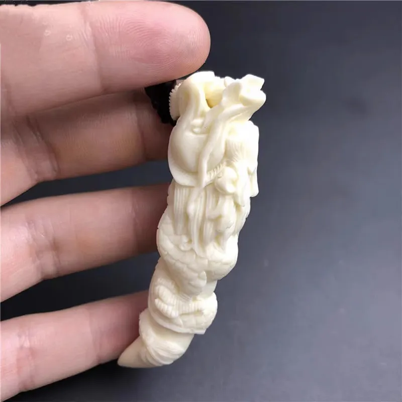 TUTAE Ivory Nut Necklaces Unisex-3