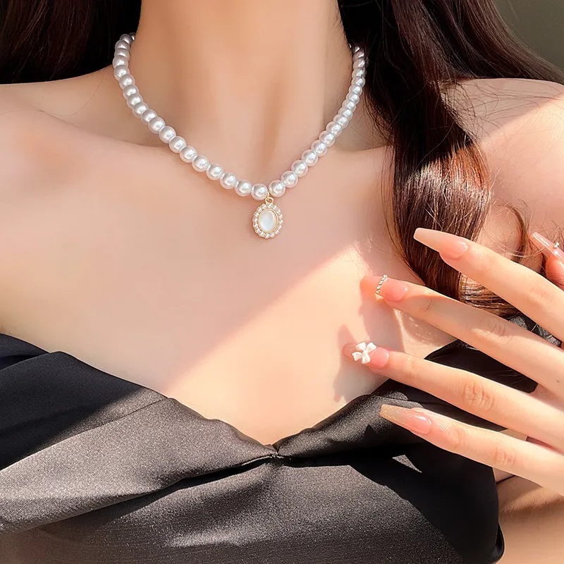 TUTAE Faux Pearl Necklaces Women's-6