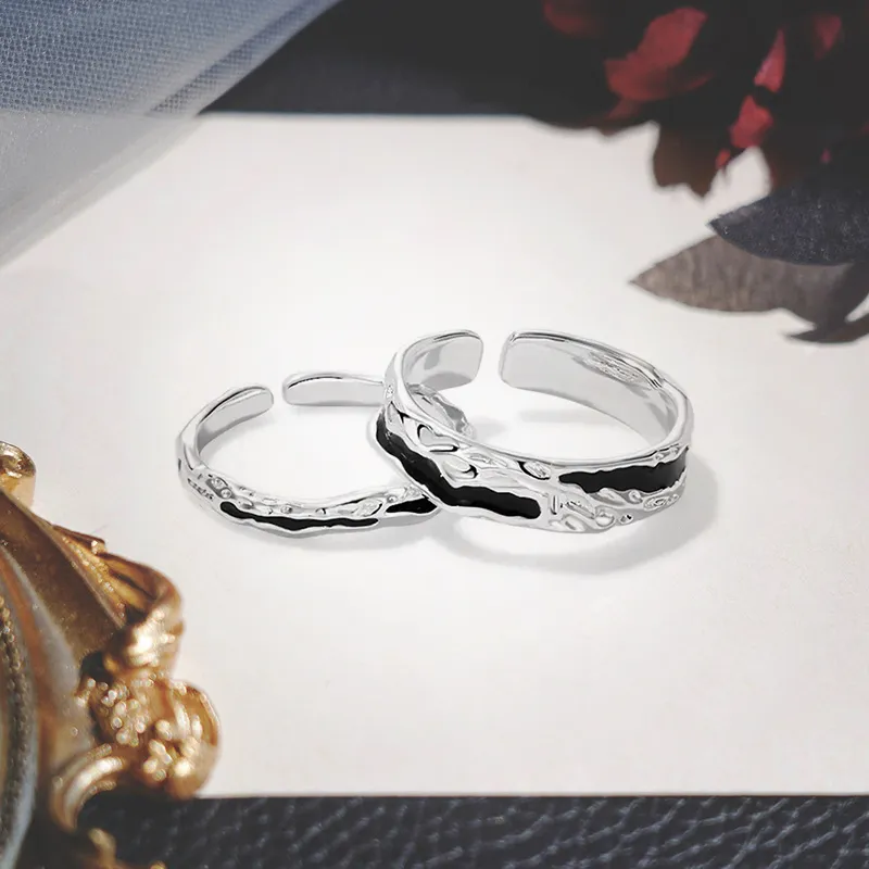 TUTAE Alloy Rings Unisex Silver/Black-3