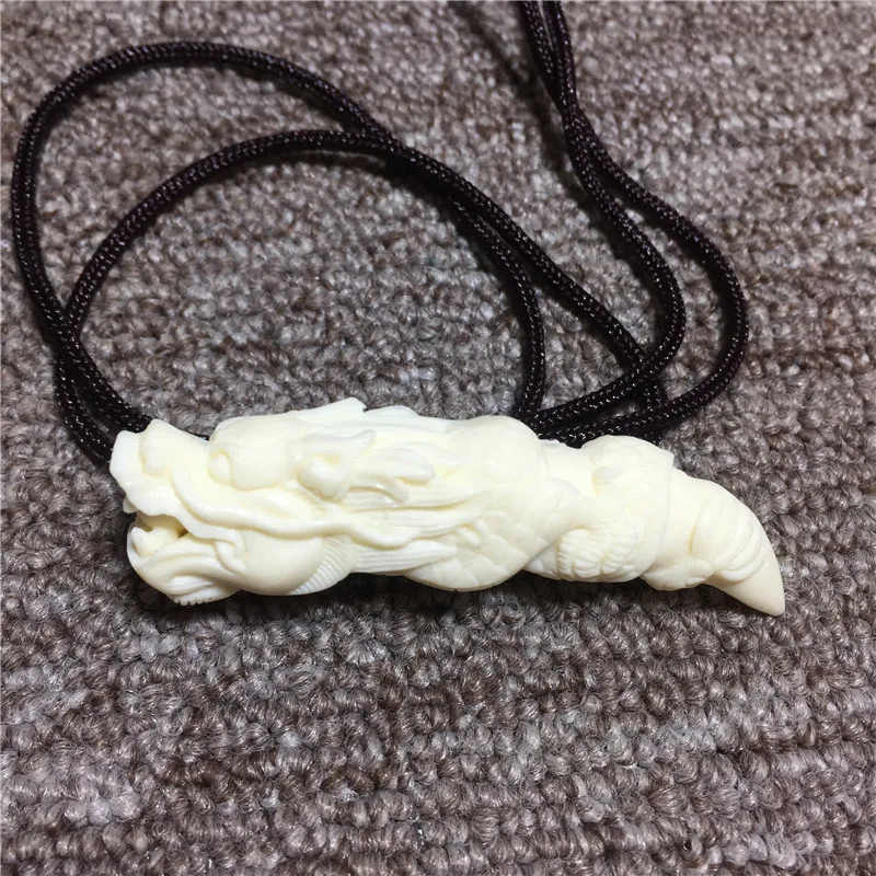 TUTAE Ivory Nut Necklaces Unisex-1