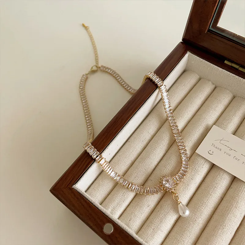 TUTAE Alloy Necklaces Women's Gold-3