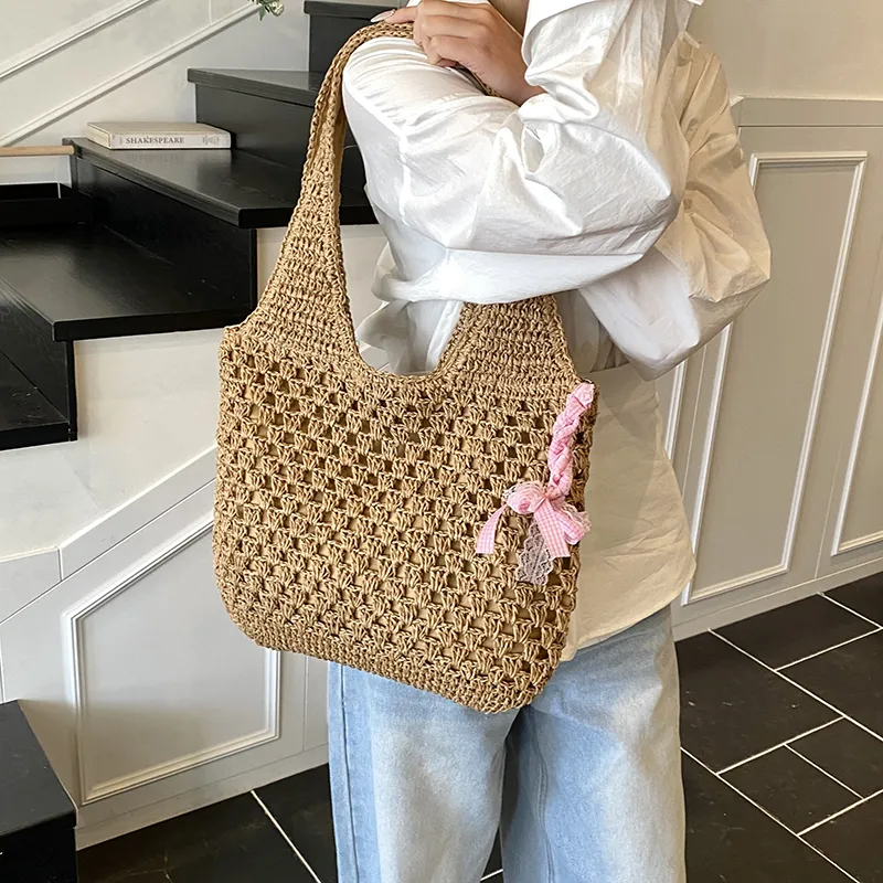 Single Warehouse Straw Woven Shoulder Bag Regular Women's Ecru/Khaki-11