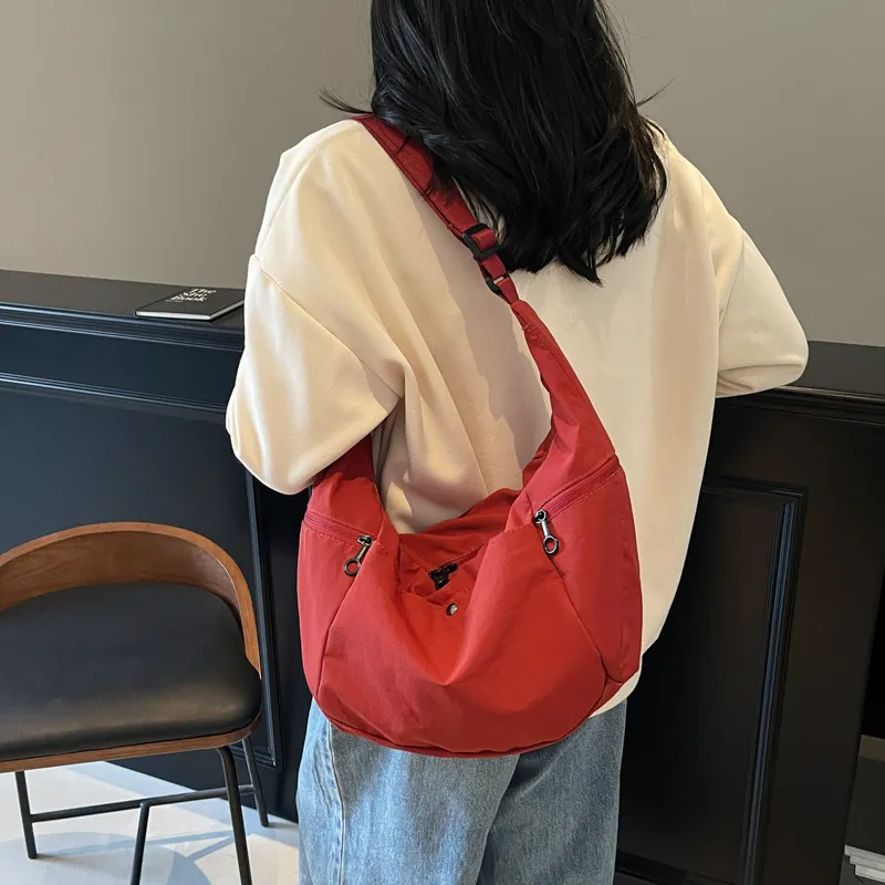 Single Warehouse Fabric Shoulder Bag Regular Unisex Ecru/Green/Burgundy/Black-9