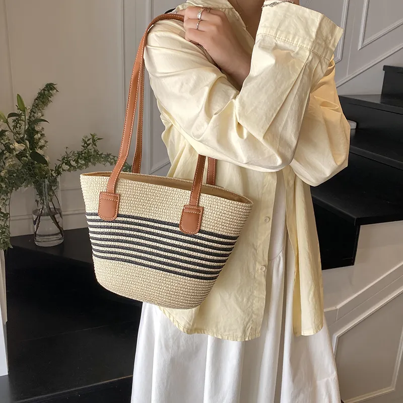 Single Warehouse PU With Straw Woven Shoulder Bag Regular Women's Ecru/Khaki/Khaki & Black-4