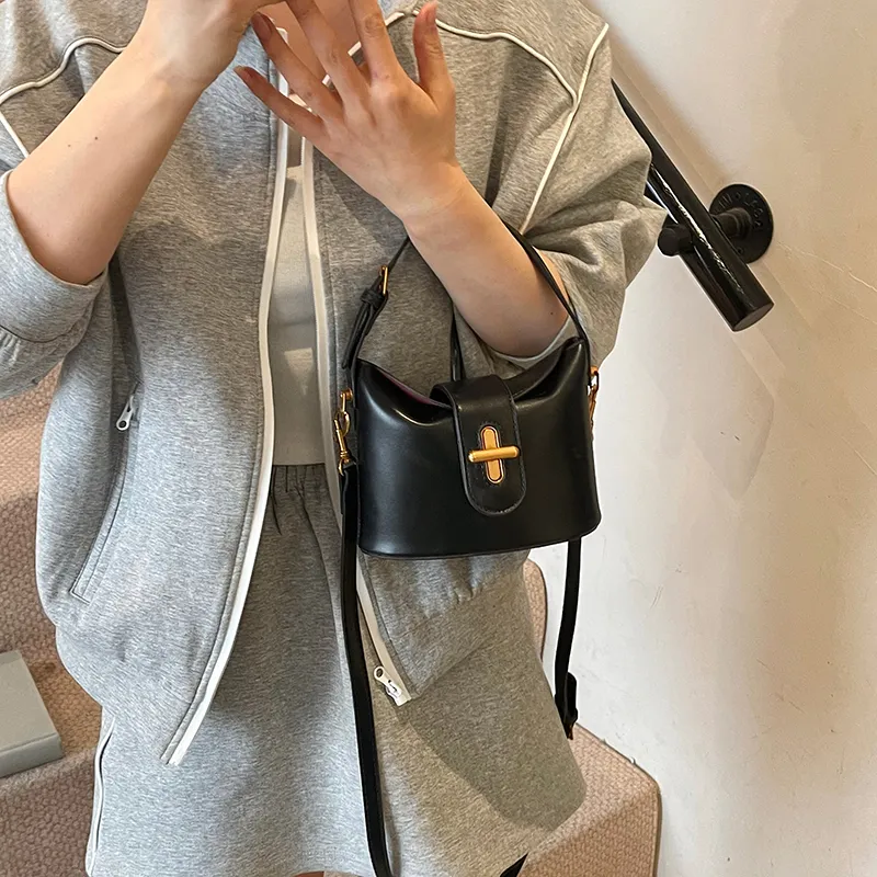 Single Warehouse PU Shoulder Bag, Handbag Regular Women's White/Silver/Brown/Black-23