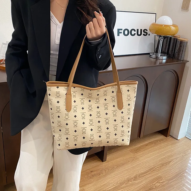 Single Warehouse PU Shoulder Bag Regular Women's White/Brown/Black-1
