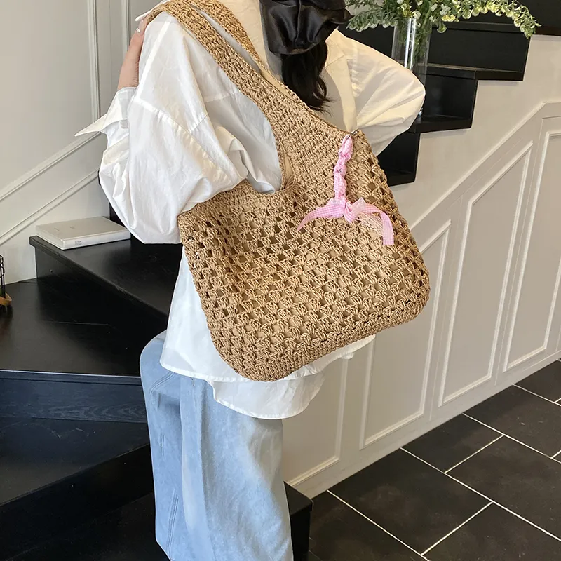 Single Warehouse Straw Woven Shoulder Bag Regular Women's Ecru/Khaki-13